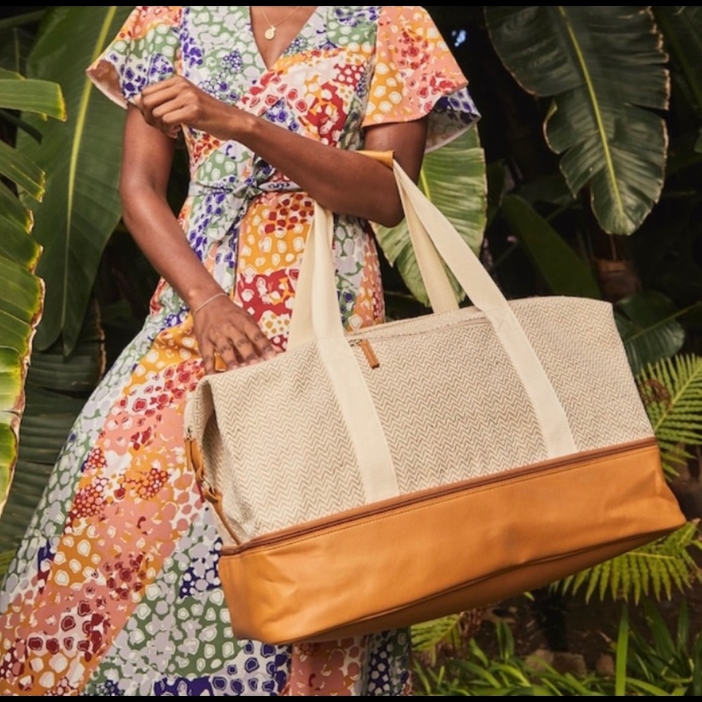 Brand New DSW Weekender tote